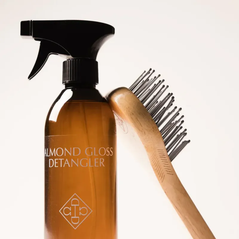 Grooming Deluxe Almond Gloss Detangler